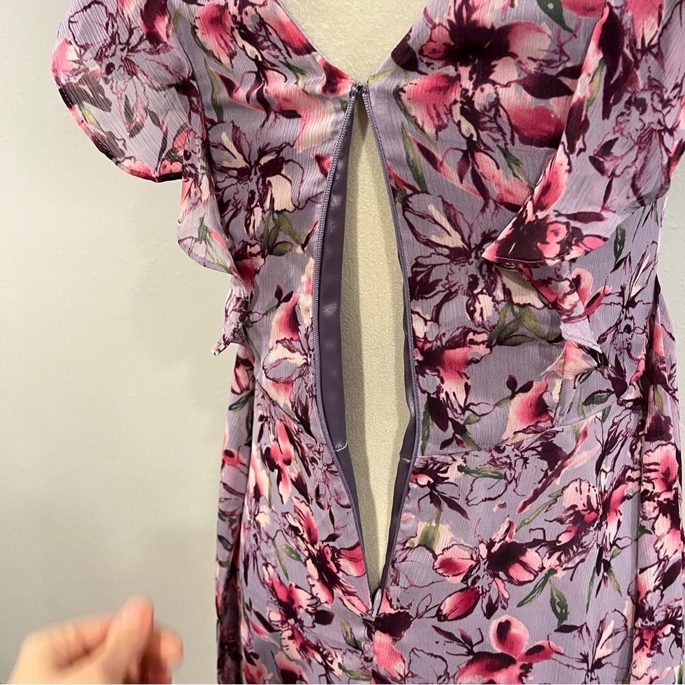 Express Lilac Color Flutter Sleeves Mini V-Neck S… - image 7